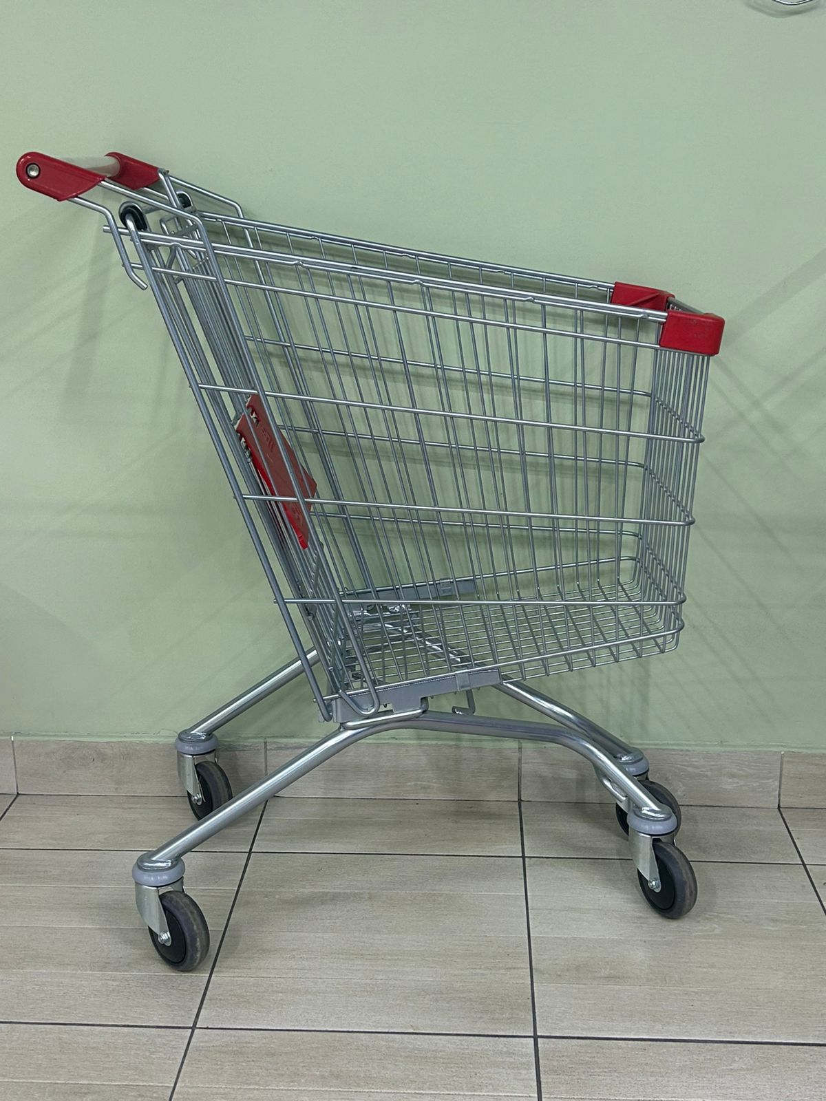 покупательская тележка 90 литр